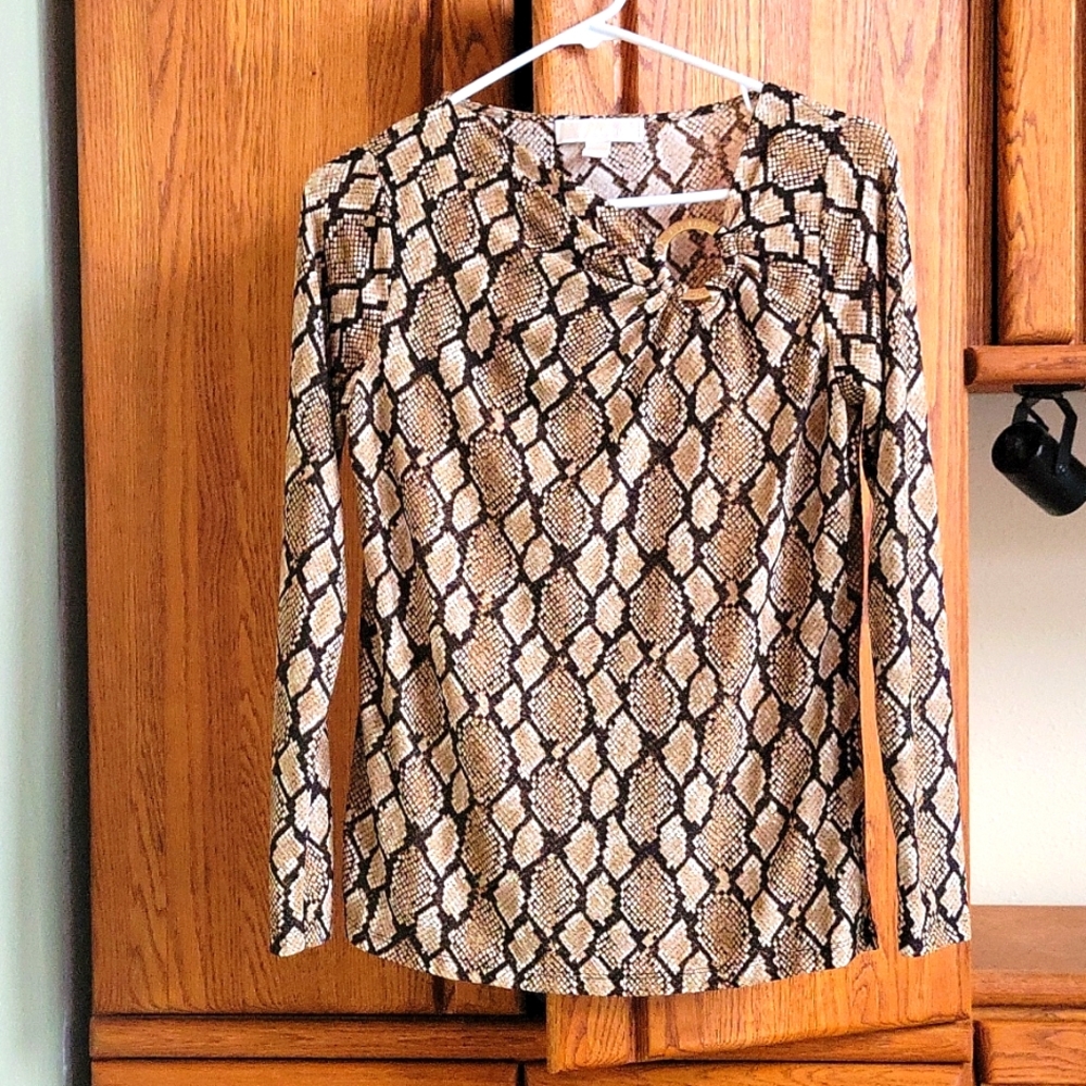 Long sleeve leopard design  used once.